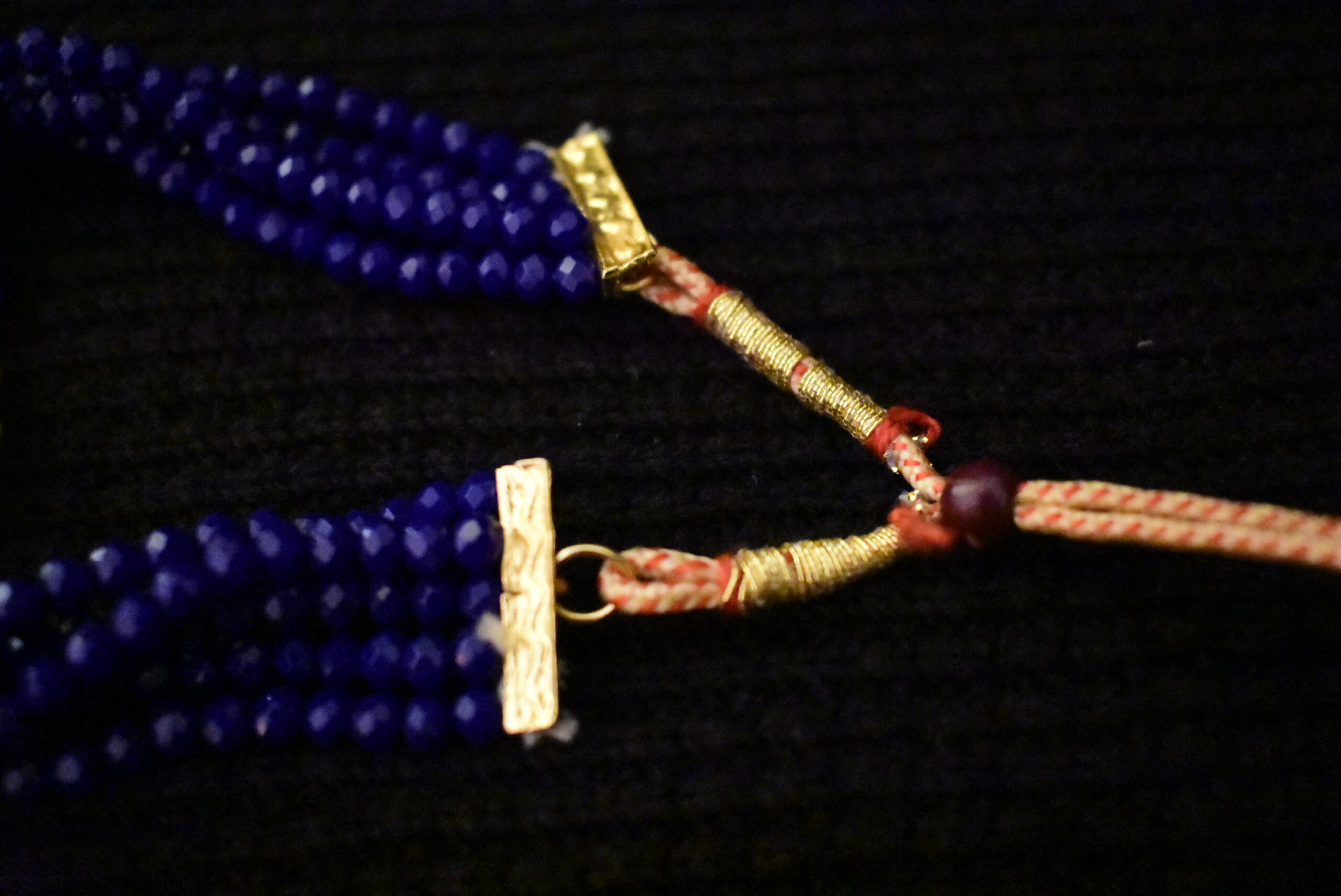 Blue Beaded Jewellery Set - Image 3