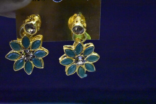 Green Stone Jewellery Set