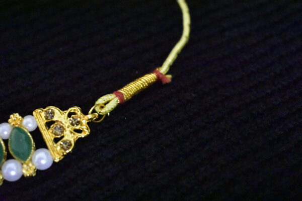 Green Stone Jewellery Set - Image 4